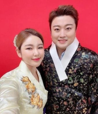 '송가인'으로 시작해 '송가인'으로 끝난다... 한가위 안방 꽉 잡는다 | 위키트리 '송가인'으로 시작해 '송가인'으로 끝난다... 한가위 안방 꽉 잡는다