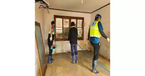 경북도자율방범연합회, 태풍 피해복구 현장에서 구슬땀 흘려 | 위키트리 경북도자율방범연합회, 태풍 피해복구 현장에서 구슬땀 흘려