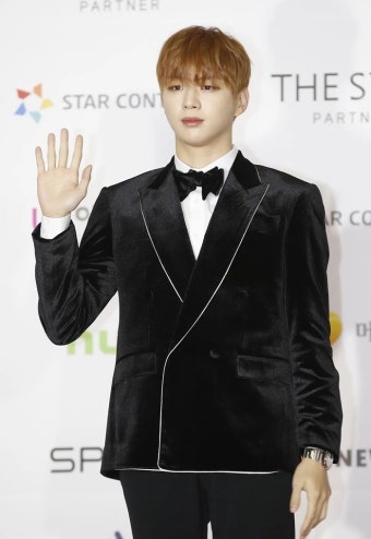 '9월 남돌 개인 브랜드평판' 3위 강다니엘, 2위 차은우 꺾고 1위는... 남돌 개인 브랜드평판' 3위 강다니엘, 2위 차은우 꺾고 1위는 바로…