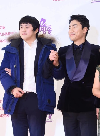 전격 재회...기안84 새 예능에 합류하는 유명인 정체, 다 놀라고 있다 | 위키트리 전격 재회...기안84 새 예능에 합류하는 유명인 정체, 다 놀라고...
