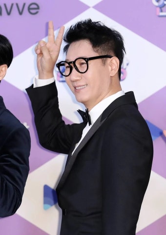 올해 '연예대상' 노리냐는 질문에 지석진, 뼈 때리는 발언 날렸다 | 위키트리 올해 '연예대상' 노리냐는 질문에 지석진, 뼈 때리는 발언 날렸다