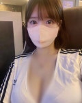 “PC방 여사장님이 후방주의 옷을 입고 근무하고 있네요” (사진) | 위키트리 “PC방 여사장님이 후방주의 옷을 입고 근무하고 있네요” (사진)  