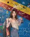 타투 지적당했던 백예린, 바로 재킷 벗고 살색 시스루 상의 드러냈다 | 위키트리 타투 지적당했던 백예린, 바로 재킷 벗고 살색 시스루 상의 드러냈다