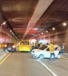 새해 첫날, 부산서 20대 음주 운전자가 터널 사고 냈다…2명 부상 | 위키트리 새해 첫날, 부산서 20대 음주 운전자가 터널 사고 냈다…2명 부상