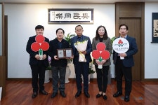 제빵소덤 강병선·평산개발 신윤영, 남양주시에 각각 1억원 기부 약정 | 위키트리 제빵소덤 강병선·평산개발 신윤영, 남양주시에 각각 1억원... 