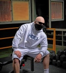 “신개념 감금”, “출근 포기”...김계란이 새로 오픈한 헬스장 입구 (+영상) | 위키트리 “신개념 감금”, “출근 포기”...김계란이 새로... 