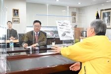 강수현 양주시장, (주)아성다이소 본사 방문...투자·고용 요청 | 위키트리 강수현 양주시장, (주)아성다이소 본사 방문...투자·고용 요청