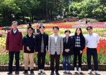 김동근 의정부시장, 직동근린공원 초화원 점검 | 위키트리 김동근 의정부시장, 직동근린공원 초화원 점검