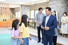 백영현 포천시장, 송우초․태봉초 찾아 건의사항 청취 | 위키트리 백영현 포천시장, 송우초․태봉초 찾아 건의사항 청취