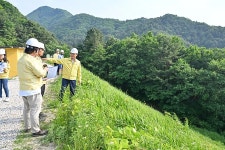 백영현 포천시장, 장암저수지 집중안전점검 현장 로드체킹 | 위키트리 백영현 포천시장, 장암저수지 집중안전점검 현장 로드체킹