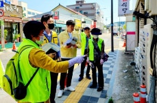 [포토]광주시 광산구, 한전 광산지사와 안전한바퀴 캠페인 | 위키트리 [포토]광주시 광산구, 한전 광산지사와 안전한바퀴 캠페인