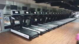 “KBS 보면서 운동하는 것도 아닌데…수신료 월 8만원 냅니다” 헬스... 운동하는 것도 아닌데…수신료 월 8만원 냅니다” 헬스장 사장의 분노
