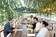 이상익 함평군수, 이리네 치유농장 방문~ 농업인과 소통 | 위키트리 이상익 함평군수, 이리네 치유농장 방문~ 농업인과 소통