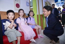[포토]강기정 광주광역시장, 어린이집 정책소풍 참석 | 위키트리 [포토]강기정 광주광역시장, 어린이집 정책소풍 참석