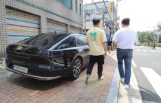 “인도 불법 주정차 하루 20번 과태료 폭탄? 사실은 이렇습니다” (+영상) | 위키트리 “인도 불법 주정차 하루 20번 과태료 폭탄? 사실은... 