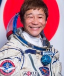 탑과 우주여행 계획했던 일본 억만장자, 한국 보청기 사업 투자 나선다 | 위키트리 탑과 우주여행 계획했던 일본 억만장자, 한국 보청기 사업... 