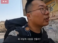 팔레스타인에 한국 사람이 가면 벌어지는 일 유튜브 영상 논란 (영상) | 위키트리 팔레스타인에 한국 사람이 가면 벌어지는 일 유튜브 영상... 