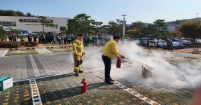 포항교육지원청, 화재 대비 합동소방훈련 실시 | 위키트리 포항교육지원청, 화재 대비 합동소방훈련 실시