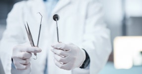 “아이 아빠가 화가 많이 났어요” 맘카페 진상에게 치과의사가 받은 컴플레인 | 위키트리 “아이 아빠가 화가 ...