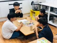 전국 아동 시설에 2만 끼니 제공한 밥먹차 프로젝트...아이들에게 꼭 필요한 공감 교육도 펼친다 | 위키트리 전국 아동 시설에 2만 끼니 제공한... 
