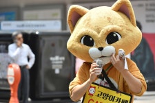 “고객을 내보내겠습니다” 초밥집 화장실에 붙은 사장님의 단호한 식당 안내문 | 위키트리 “고객을 내보내겠습니다” 초밥집 화장실에 붙은... 