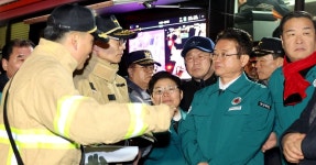 이철우 경북지사, “순직한 소방관 최고의 격식 갖춰 예우하라” | 위키트리 이철우 경북지사, “순직한 소방관 최고의 격식 갖춰 예우하라”