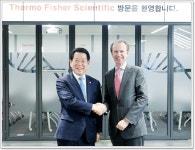 [포토]김영록 전남도지사, 써모피셔 사이언티픽 코리아 방문~바이오 특화단지 유치 논의 | 위키트리 [포토]김영록 전남도지사, 써모피셔... 