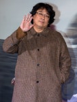 결국… 봉준호 감독도, 팬들도 아쉬워할 소식이 전해졌다 | 위키트리 결국… 봉준호 감독도, 팬들도 아쉬워할 소식이 전해졌다
