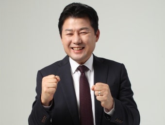 이준, 현역에서 사회복무요원으로 편입 (소속사 입장 전문) | 위키트리 이준, 현역에서 사회복무요원으로 편입 (소속사 입장 전문)