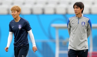 축구대표팀 새 감독으로 거론된 홍명보, 침묵 끝 '작심 발언' | 위키트리 축구대표팀 새 감독으로 거론된 홍명보, 침묵 끝 '작심 발언'