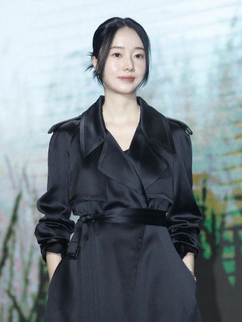 “임신됐나요?”…이정현, 연상호 감독과 가족계획 같이 세운 이유 [위키 비하인드] | 위키트리 “임신됐나요?”…이정현, 연상호 감독과...