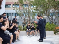 주광덕 남양주시장, 퇴계원중 그린스마트 갤러리스쿨 준공 축하 | 위키트리 주광덕 남양주시장, 퇴계원중 그린스마트 갤러리스쿨 준공 축하