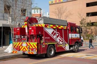 너무 안타깝다…혼자 살던 50대 남성, 단독주택 화재로 사망 | 위키트리 너무 안타깝다…혼자 살던 50대 남성, 단독주택 화재로 사망