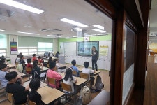김찬진 구청장, 창영초교 찾아 행복한 동구만들기 수업 진행 | 위키트리 김찬진 구청장, 창영초교 찾아 행복한 동구만들기 수업 진행