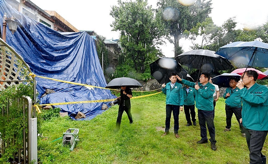 인천 덕적도, 시간당 150mm에 육박한 극한 호우로 비상 대책 시행