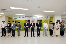 김찬진 동구청장, 꿈드림어린이영어도서관 개관 축하 | 위키트리 김찬진 동구청장, 꿈드림어린이영어도서관 개관 축하