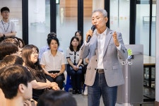 윤환 계양구청장, 계산1동중앙경로당 개관 축하 | 위키트리 윤환 계양구청장, 계산1동중앙경로당 개관 축하