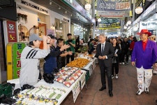 계양산 전통시장 점포대학 졸업식 열어 | 위키트리 계양산 전통시장 점포대학 졸업식 열어