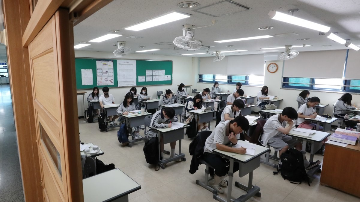 수능 이틀 전 혈액암 진단 받은 수험생, 병실에서 시험 보며 꿈을 향해