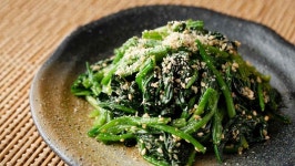 “뽀빠이도 반했다”… 아삭한 시금치무침, 황금 레시피 싹 공개합니다 | 위키트리 “뽀빠이도 반했다”… 아삭한 시금치무침, 황금 레시피 싹... 