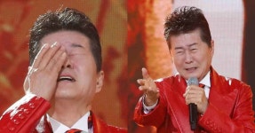 “5년 만에”… 치매 아내 위해 전재산 바친다는 태진아, 애틋한 소식 전했다 | 위키트리 “5년 만에”… 치매 아내 위해 전재산 바친다는 태진아... 