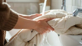 세탁소 사장님이 직접 알려준 패딩 세탁법… 이 방법만 기억하세요 | 위키트리 세탁소 사장님이 직접 알려준 패딩 세탁법… 이 방법만 기억하세요