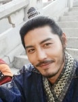 “너희 선배다” 계엄군 찾아가 설득한 '특전사 출신' 남자 배우 화제 | 위키트리 “너희 선배다” 계엄군 찾아가 설득한 '특전사 출신' 남자 배우... 