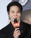 글로벌 흥행 중인 '모아나2'·'위키드' 눌렀다… 박스오피스 1위 탈환한 '한국 영화' | 위키트리 글로벌 흥행 중인 '모아나2'·'위키드' 눌렀다... 