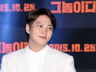 전 세계에서 조 단위 수익 올리는 '모아나2' 눌렀다… 박스오피스 1위 질주 중인 '한국 영화' | 위키트리 전 세계에서 조 단위 수익 올리는... 