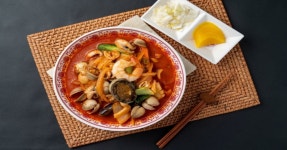 KBS2 생생정보 맛집 오늘 해물짬뽕 편 | 위키트리 KBS2 생생정보 맛집 오늘 해물짬뽕 편 