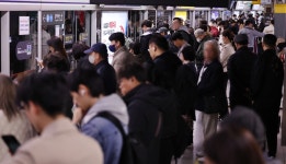1호선 경인교대역 선로에 사회복무요원 무단 진입…머리 부상으로 병원 이송 | 위키트리 1호선 경인교대역 선로에 사회복무요원 무단 진입…머리... 
