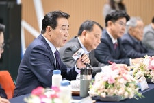 백영현 포천시장, 화현면 찾아 주민과의 공감소통간담회 진행 | 위키트리 백영현 포천시장, 화현면 찾아 주민과의 공감소통간담회 진행