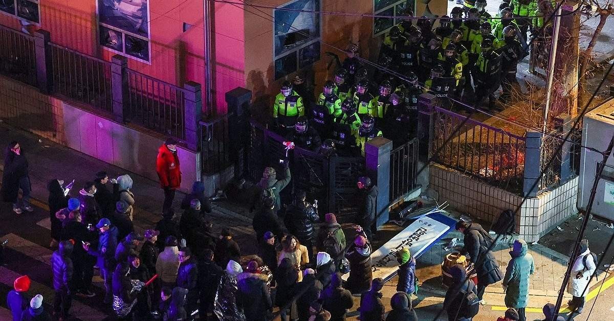 전광훈 교회 특임전도사, 난입 후 구속…서부지법 난동 사건 관련 논란 심화