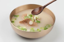 기록된 한국 전통 음식 | 위키트리 임금님 수라상에도 올라갔다… 영양·맛 모두 뛰어나 역사에도 기록된 한국 전통 음식